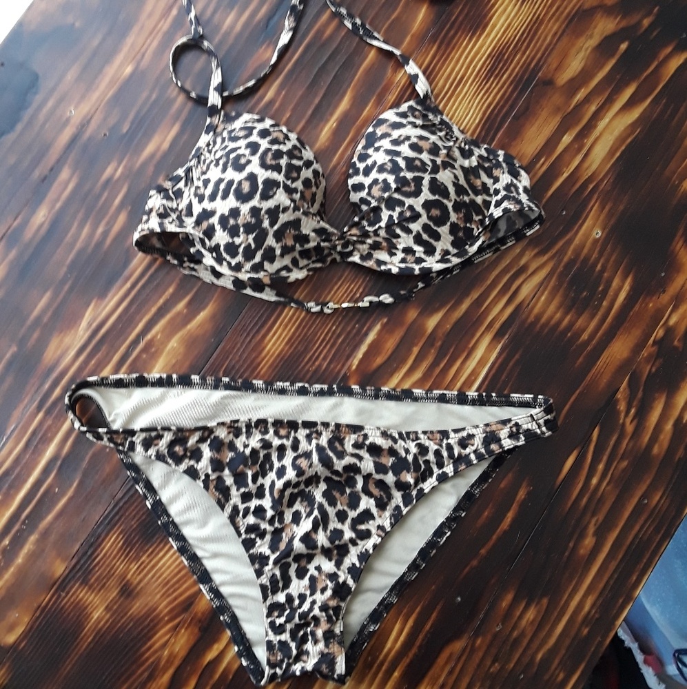 Victoria's Secret leopard print bikini